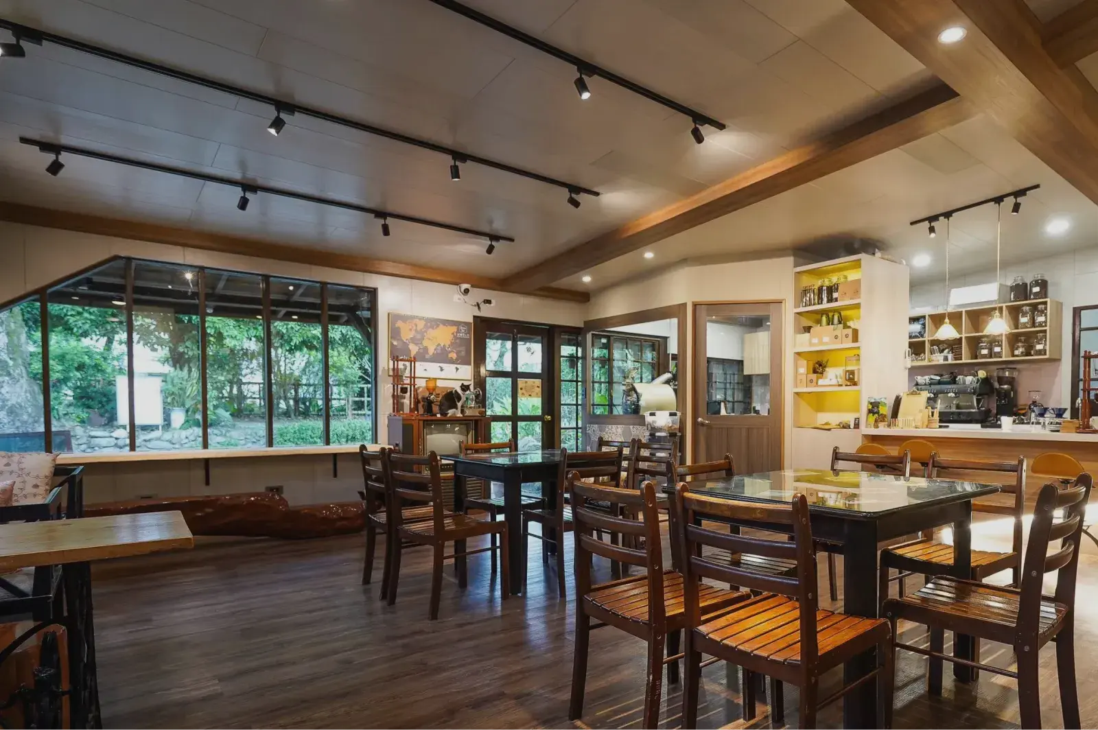 Cafe 04