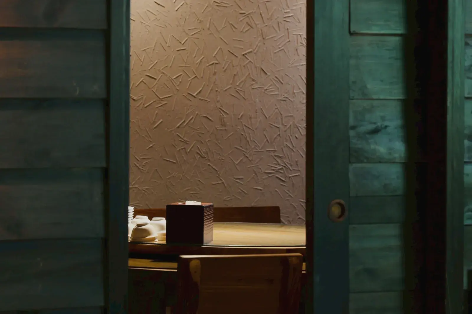 Dining 06